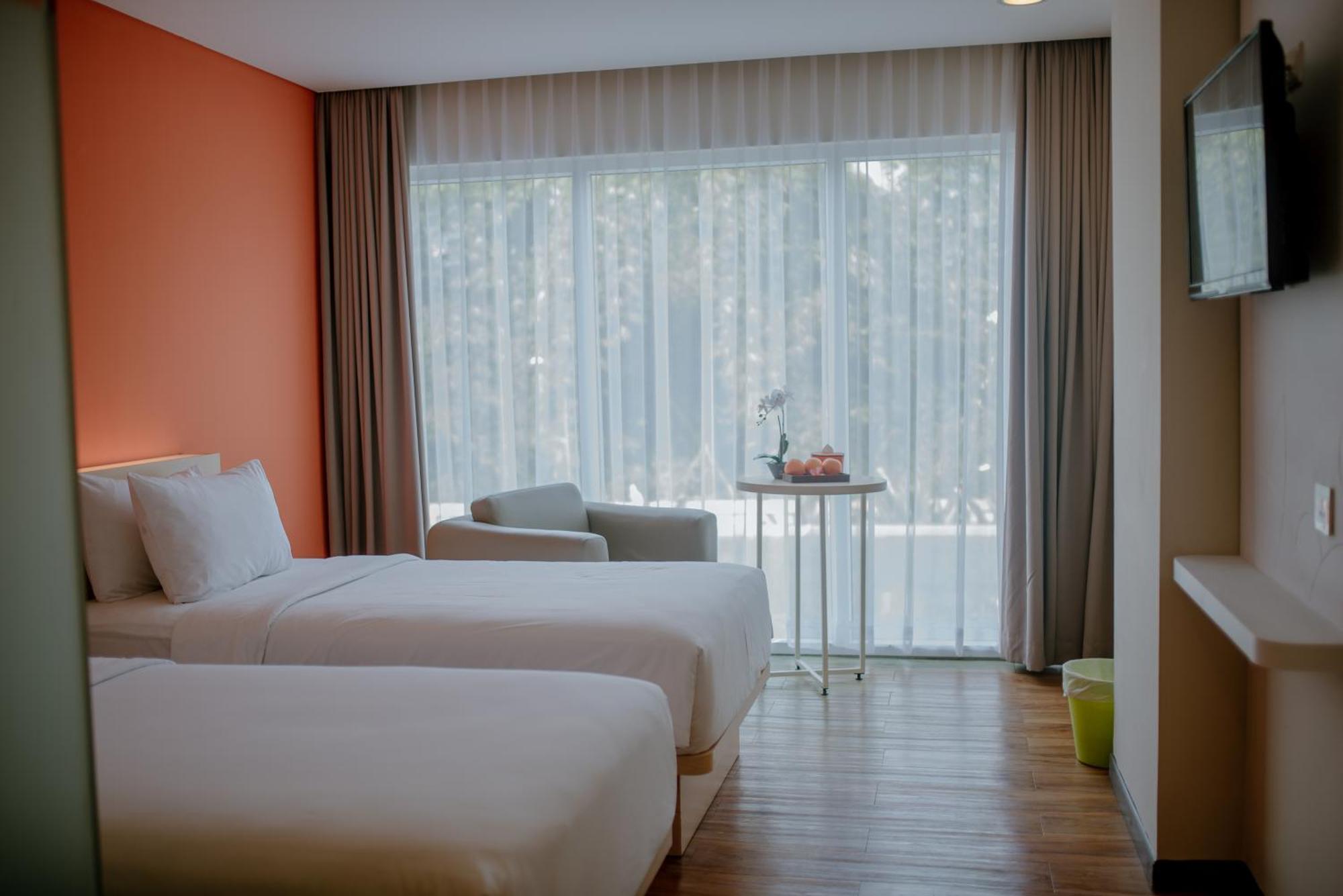 The Bountie Hotel And Convention Centre Sukabumi Eksteriør billede